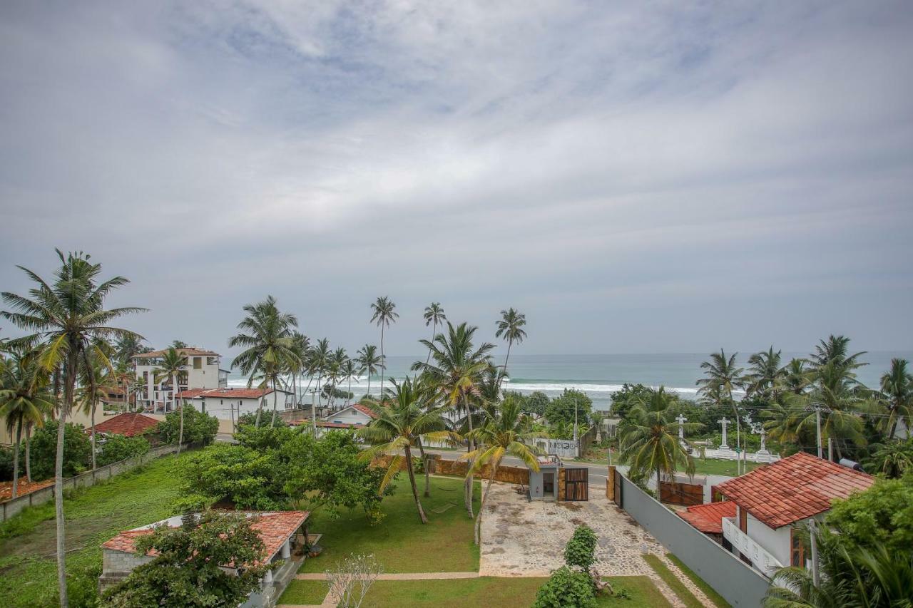 Hotel Samaraana Ahangama Exterior foto