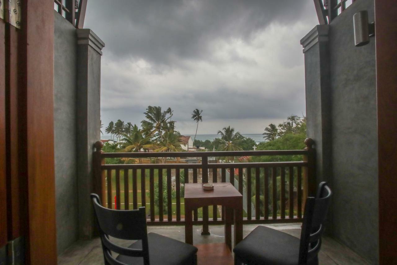 Hotel Samaraana Ahangama Exterior foto